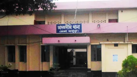 আদমদীঘিতে যুবকের ঝুলন্ত লাশ উদ্ধার 