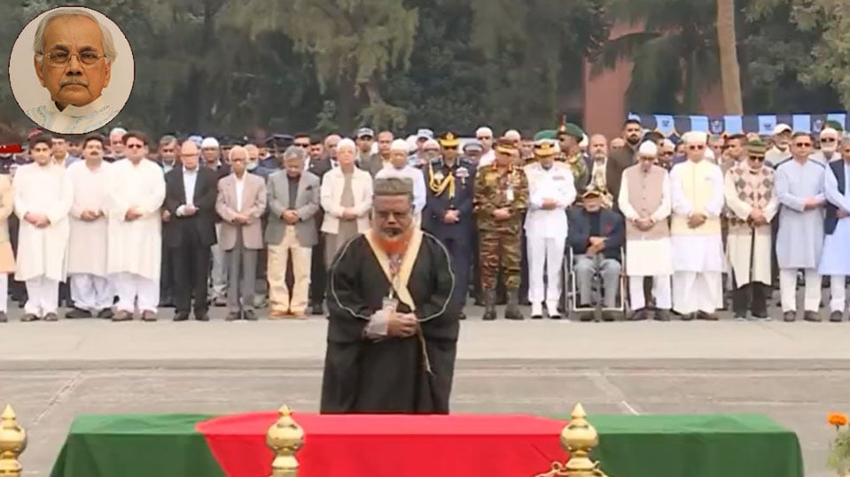 এ কে খন্দকারের জানাজা সম্পন্ন