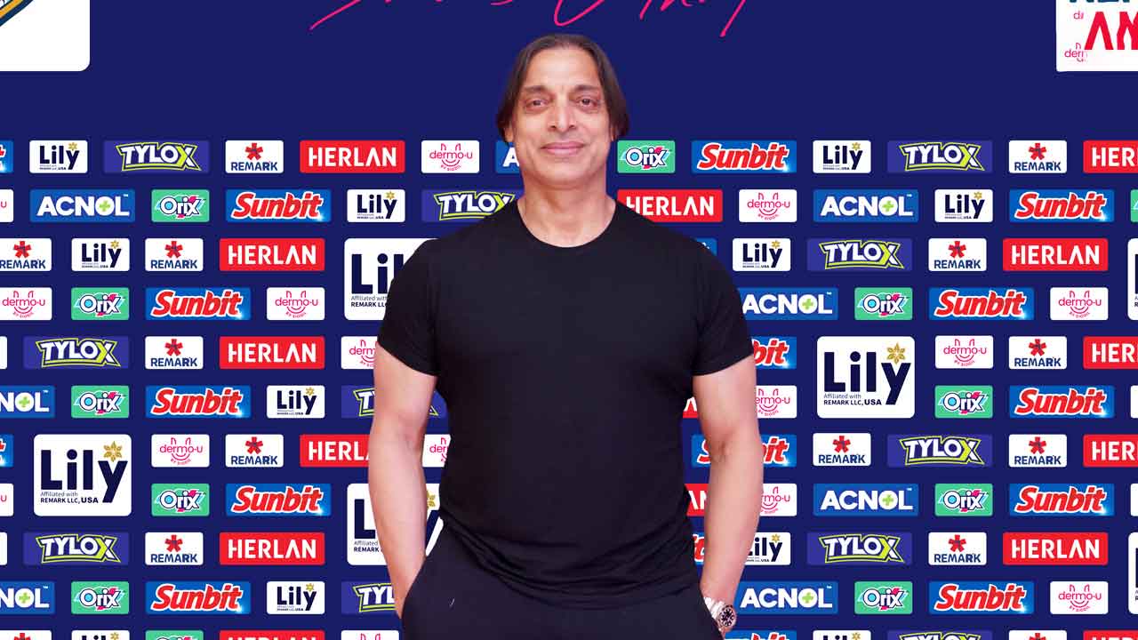 ঢাকায় শোয়েব আখতার