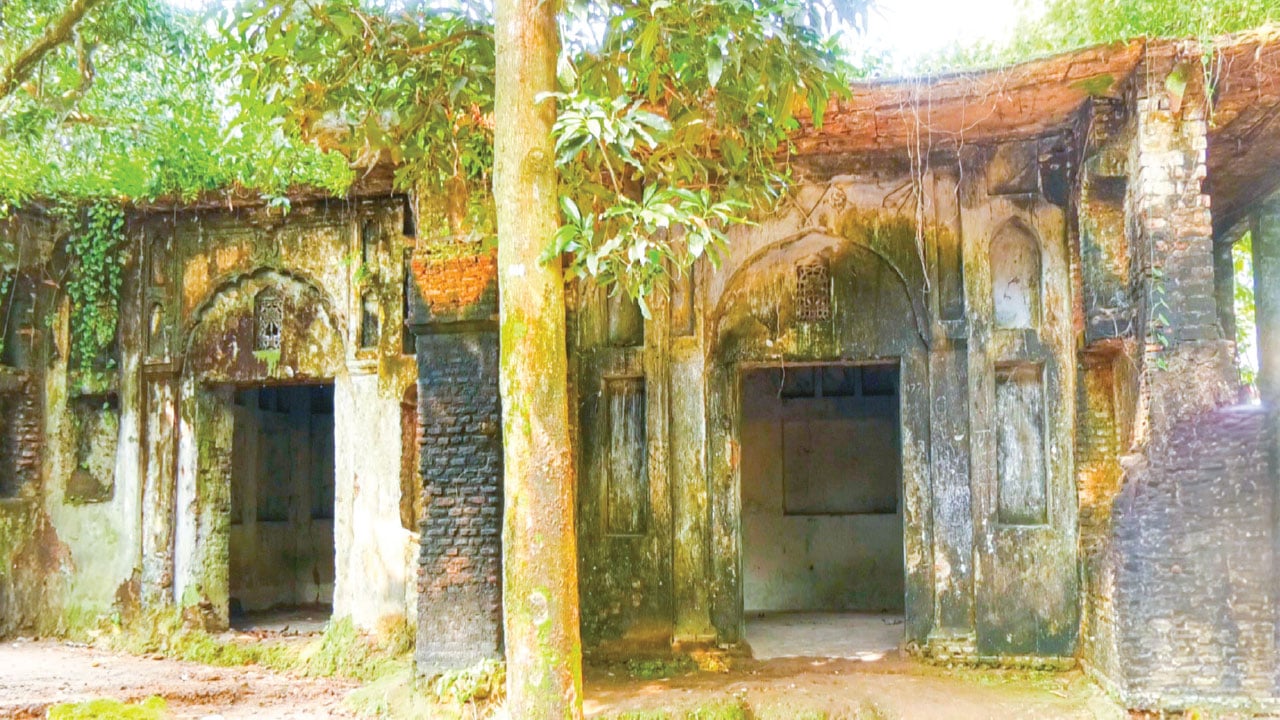 বাংলার প্রথম বিশ্ববিদ্যালয়