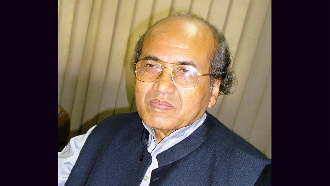 কবি আল মুজাহিদী মারা গেছেন