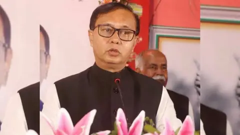 আলাউদ্দিন নাসিমের বিরুদ্ধে নতুন অভিযোগও আগের মামলায় তদন্তের নির্দেশ দুদকের