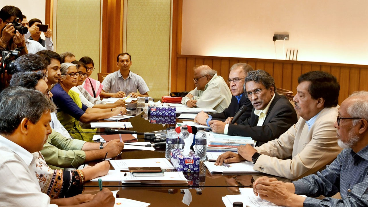 জুলাই সনদ নতুন বাংলাদেশ গড়ার প্রাথমিক পদক্ষেপ : আলী রীয়াজ