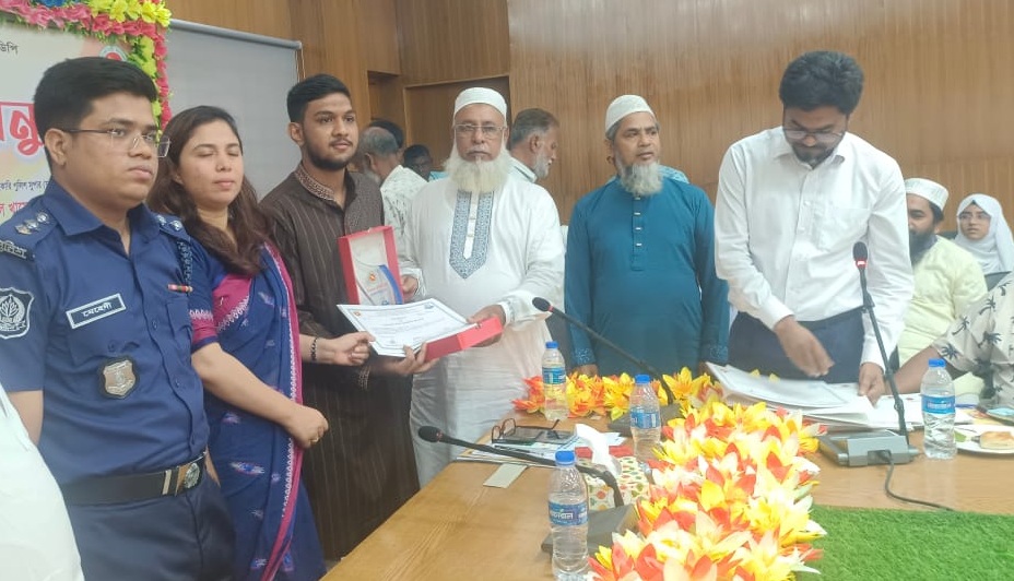 এসইডিপি প্রকল্পের পুরস্কার পেলেন ভোলার ৩৬ শিক্ষার্থী