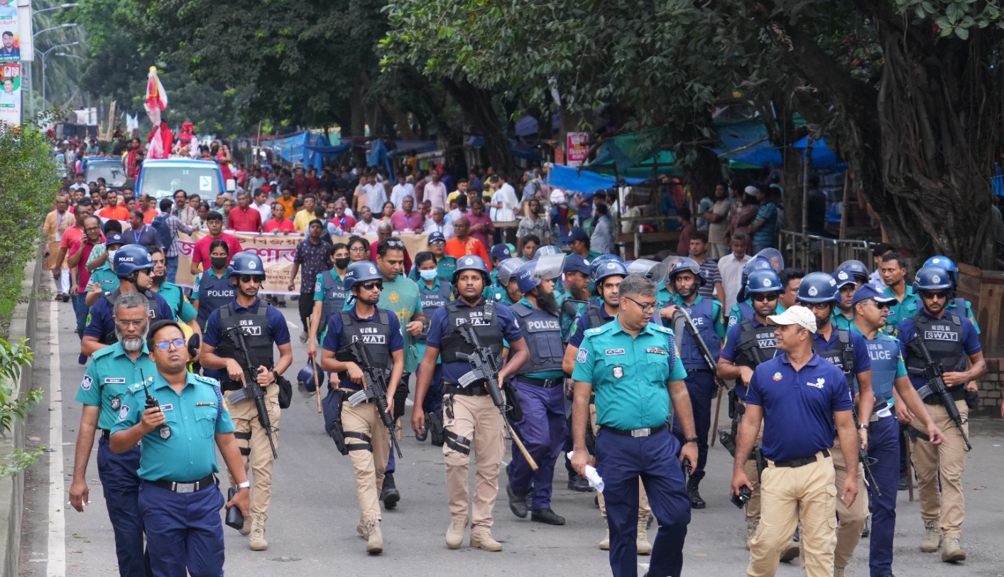 প্রতিমা বিসর্জনে নির্ধারিত রুট মেনে চলায় ডিএমপির ধন্যবাদ