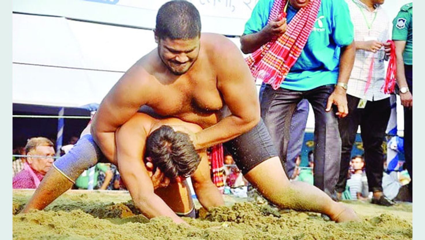 পটিয়ায় আমজু মিয়ার বলীখেলা শনিবার