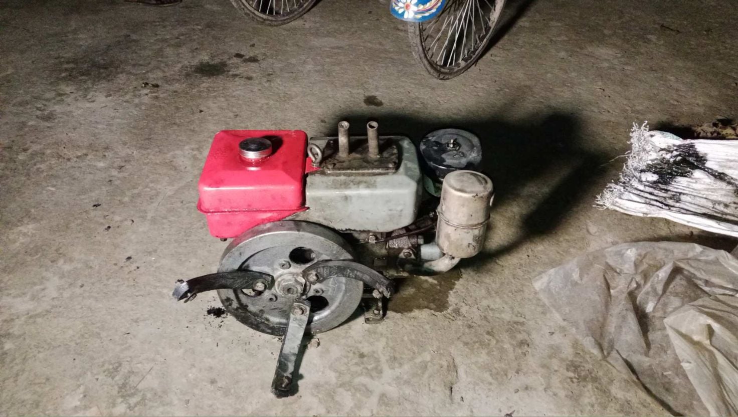 বোয়ালমারীতে ৩ শ্যালো মেশিন চুরি, ১০ হাজার টাকায় সন্ধান লাভ