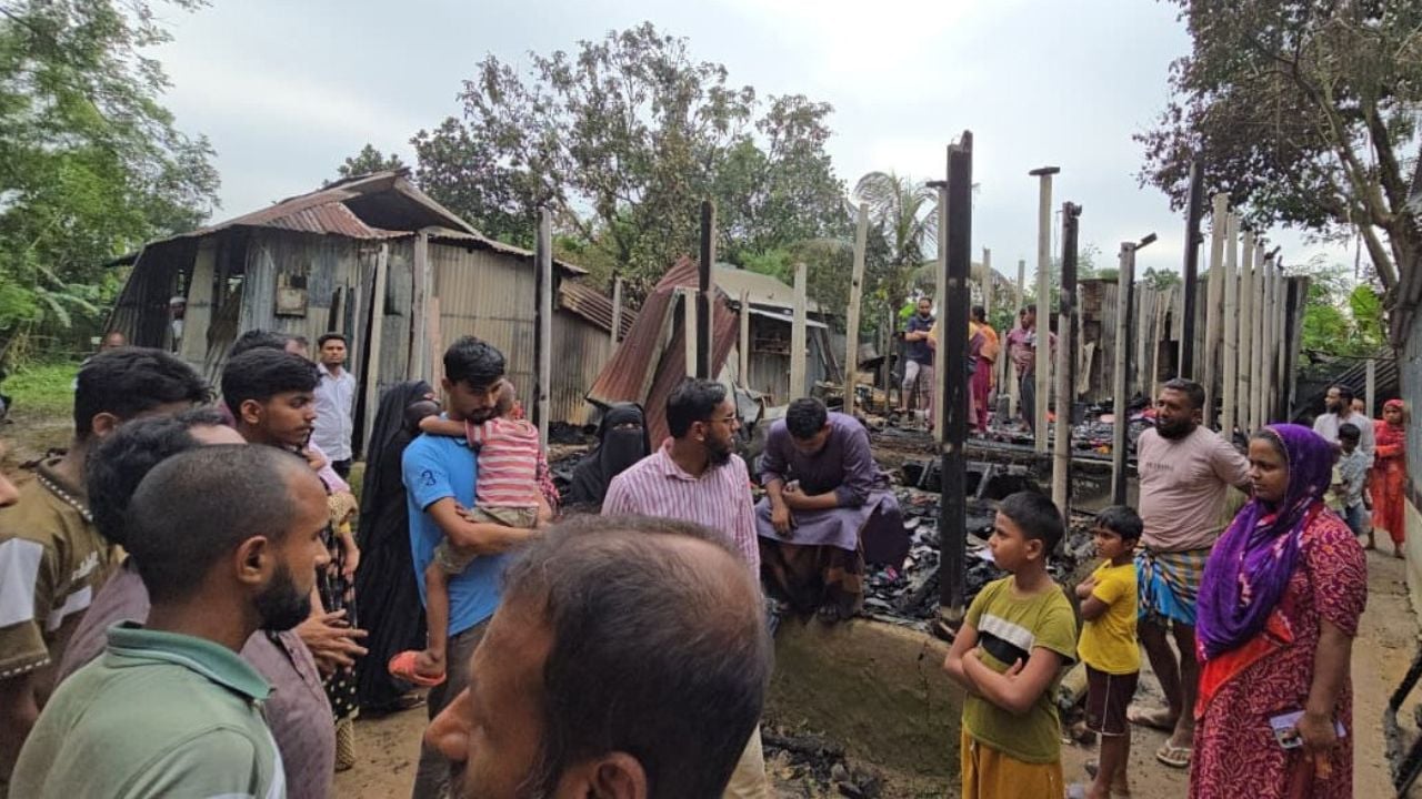 ভালুকায় অগ্নিকাণ্ডে ৭ বসতঘর পুড়ে ছাই, ২০ লাখ টাকার ক্ষতি