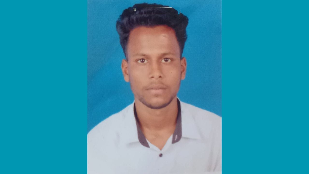 ফুটবল খেলা নিয়ে ছুরিকাঘাতে স্কুলছাত্র নিহত