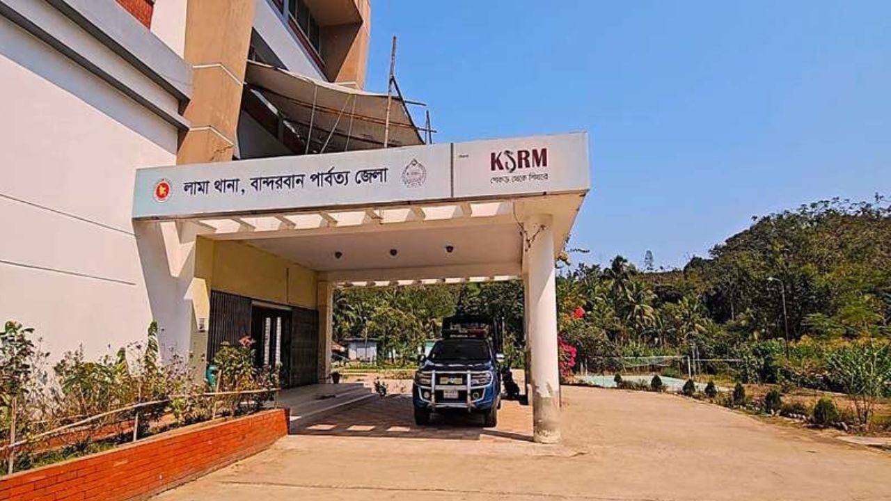 লামায় সাংবাদিকের বাড়িতে ডাকাতি, ফোন ধরেনি পুলিশ
