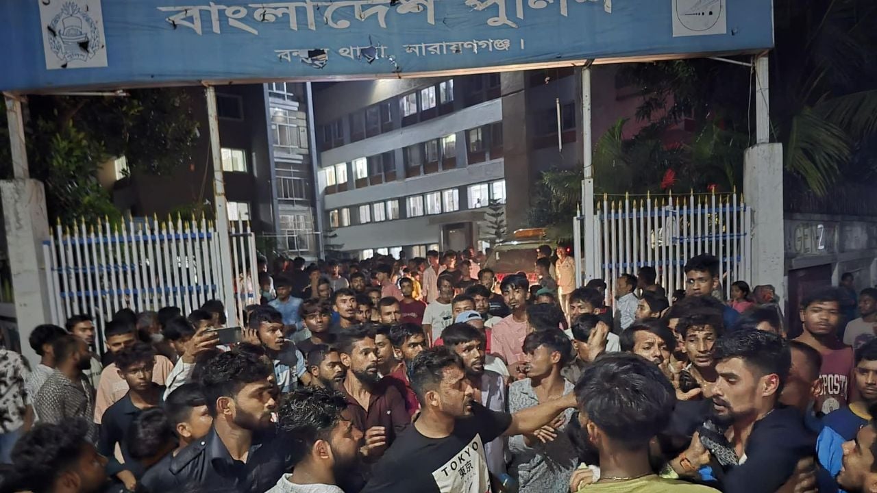 ছিনতাইকারীর ছুরিকাঘাতে যুবক নিহত, মামলা নিতে পুলিশের ঘুষ দাবি