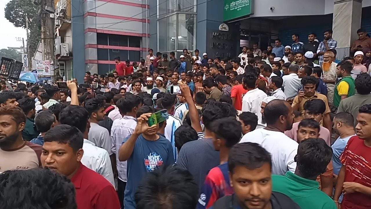 রংপুরে হোটেলের ছাদ থেকে পড়ে তরুণীর মৃত্যু