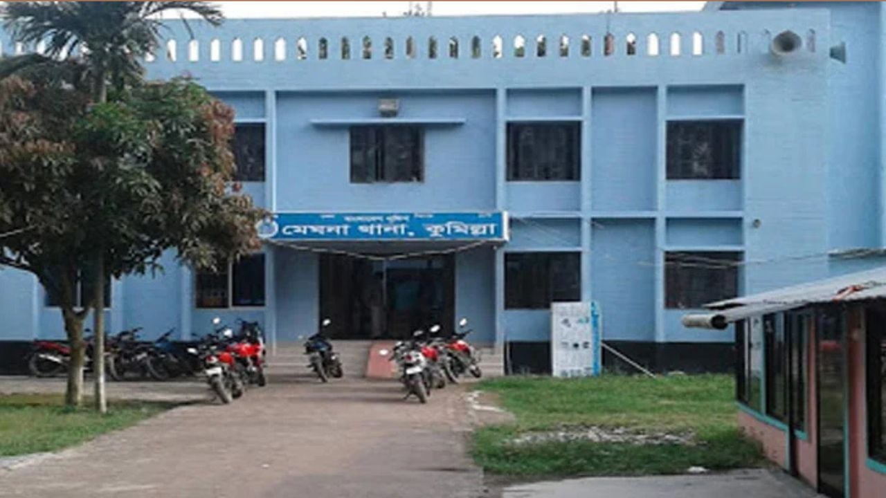 মেঘনায় আঞ্চলিক সড়কে কিশোরীর লাশ উদ্ধার