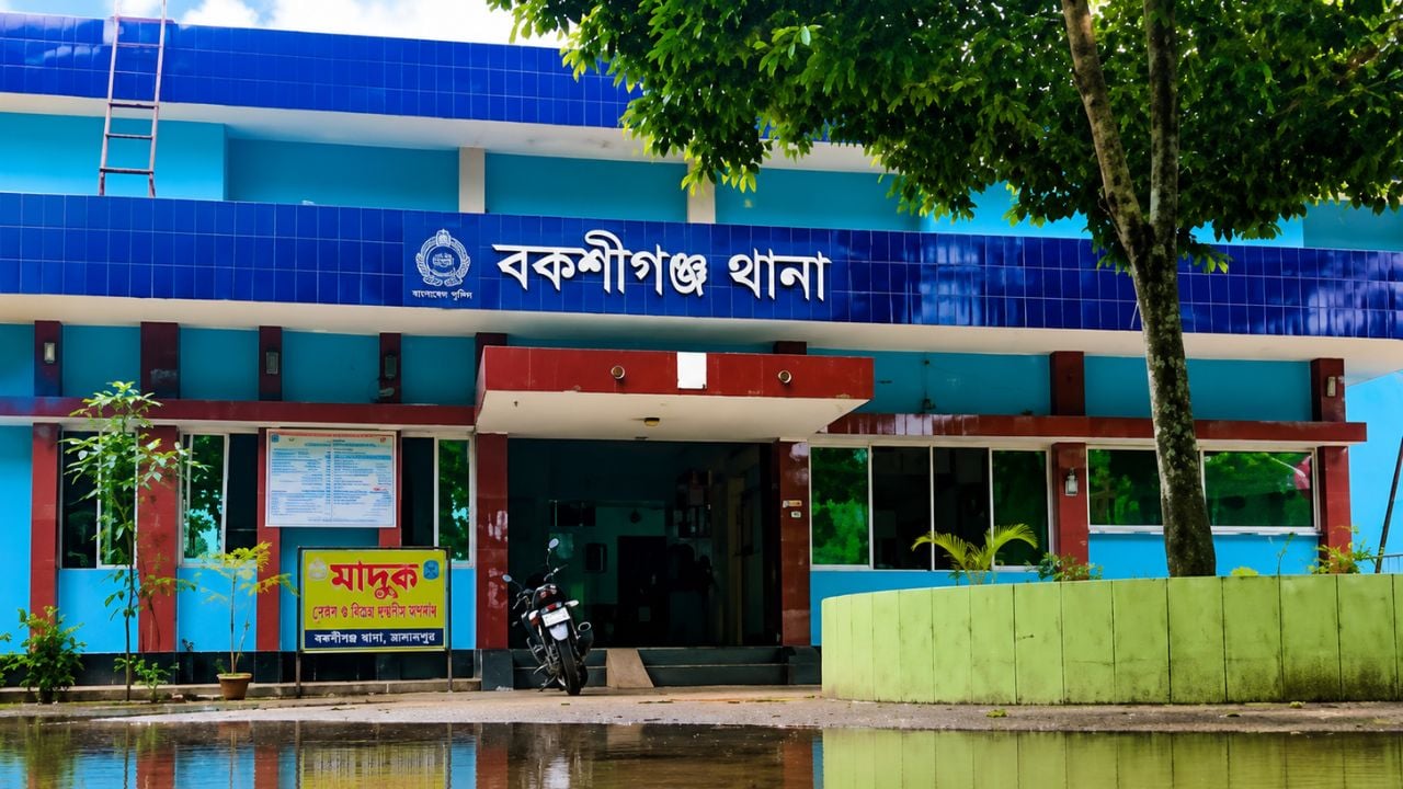 বকশীগঞ্জে কৃষকের ঝুলন্ত লাশ উদ্ধার