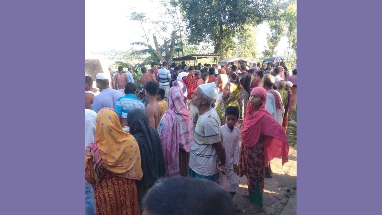 নীলফামারীতে সড়ক দুর্ঘটনায় ইপিজেড কর্মী নিহত, চালক হাসপাতালে