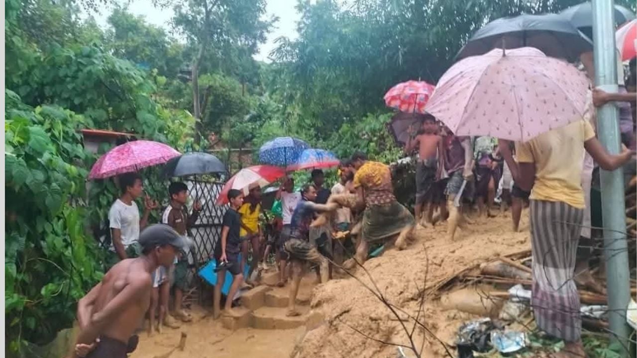 বাবার বাড়িতে গিয়ে পাহাড়ধসে মাসহ ২ শিশু নিহত