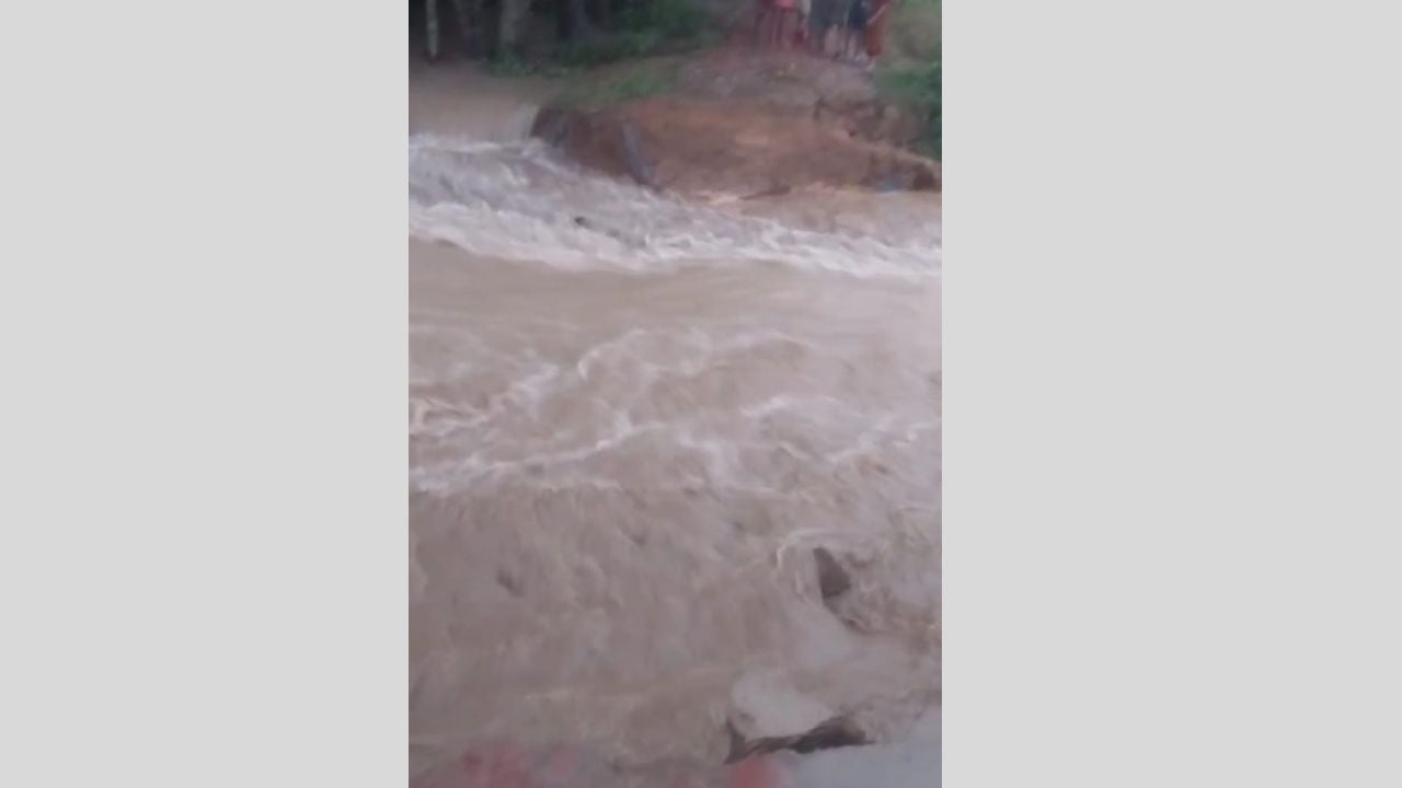 চকরিয়া ও মাতামুহুরিতে টানা বর্ষণে নিম্নাঞ্চল প্লাবিত