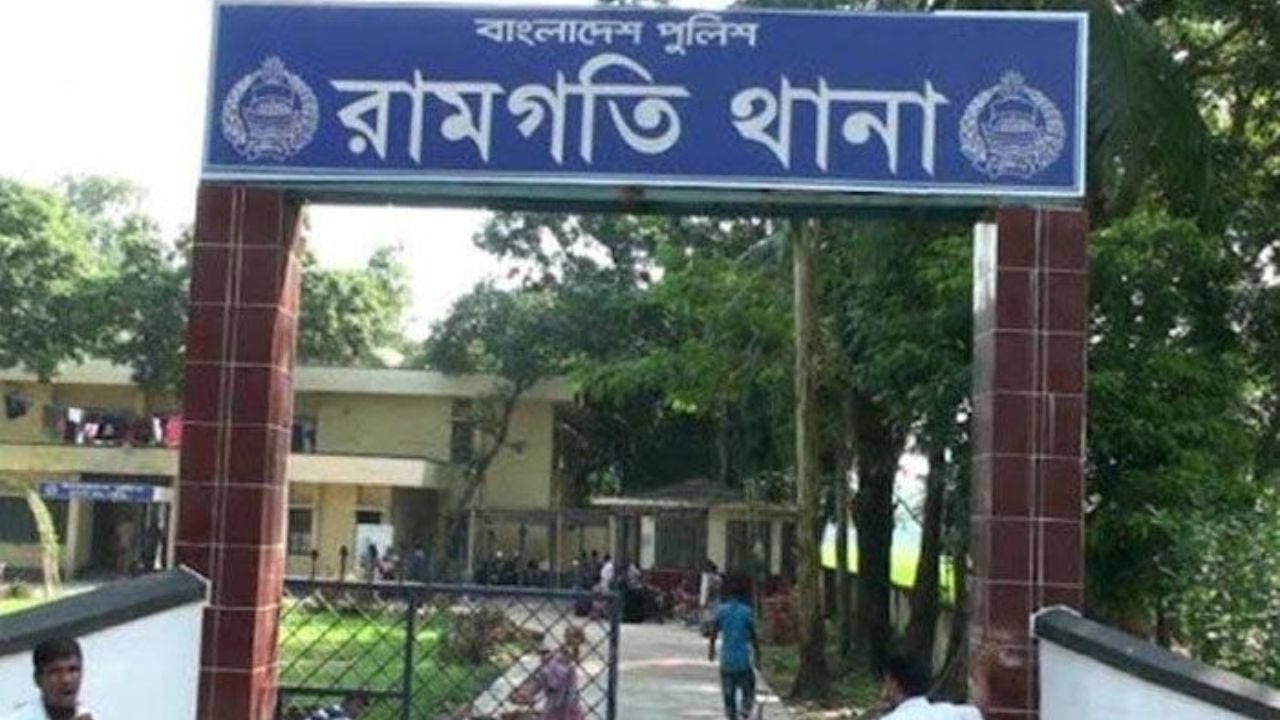রামগতিতে খেলতে গিয়ে পানিতে পড়ে ভাইবোনের মৃত্যু