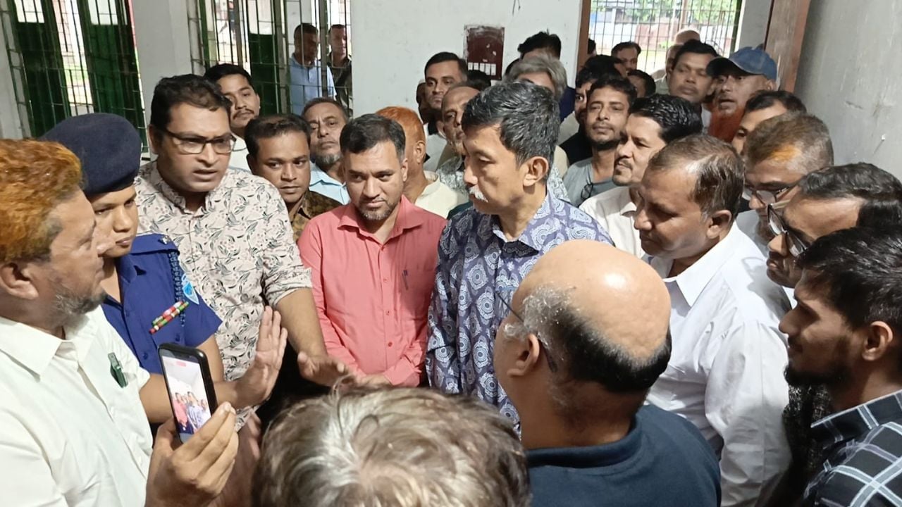 পার্বত্যঞ্চলের নির্বাচনি প্রতিশ্রুতি বাস্তবায়নে সরকার বদ্ধপরিকর