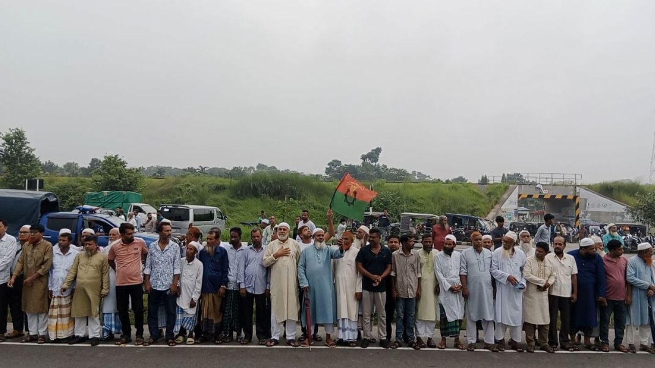প্রধানমন্ত্রীর বরিশাল সফর ঘিরে শিবচরে উৎসবের আমেজ