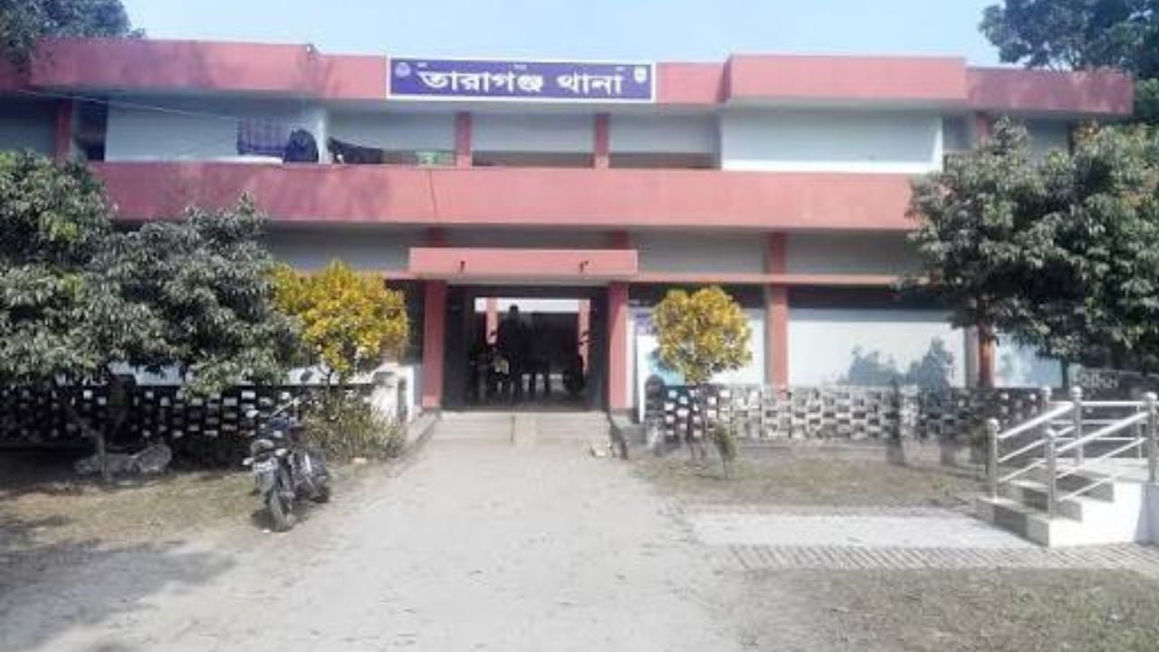 তারাগঞ্জে গৃহবধূর ঝুলন্ত লাশ উদ্ধার