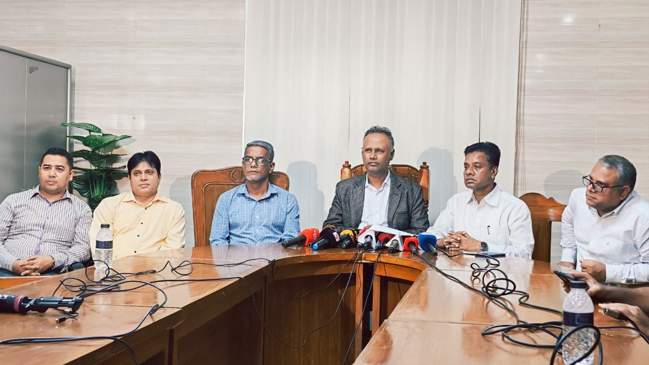 ভবিষ্যতে‌ শিক্ষার্থীদের স্বার্থকে সর্বোচ্চ গুরুত্ব দেওয়া হবে: বোর্ড চেয়ারম্যান