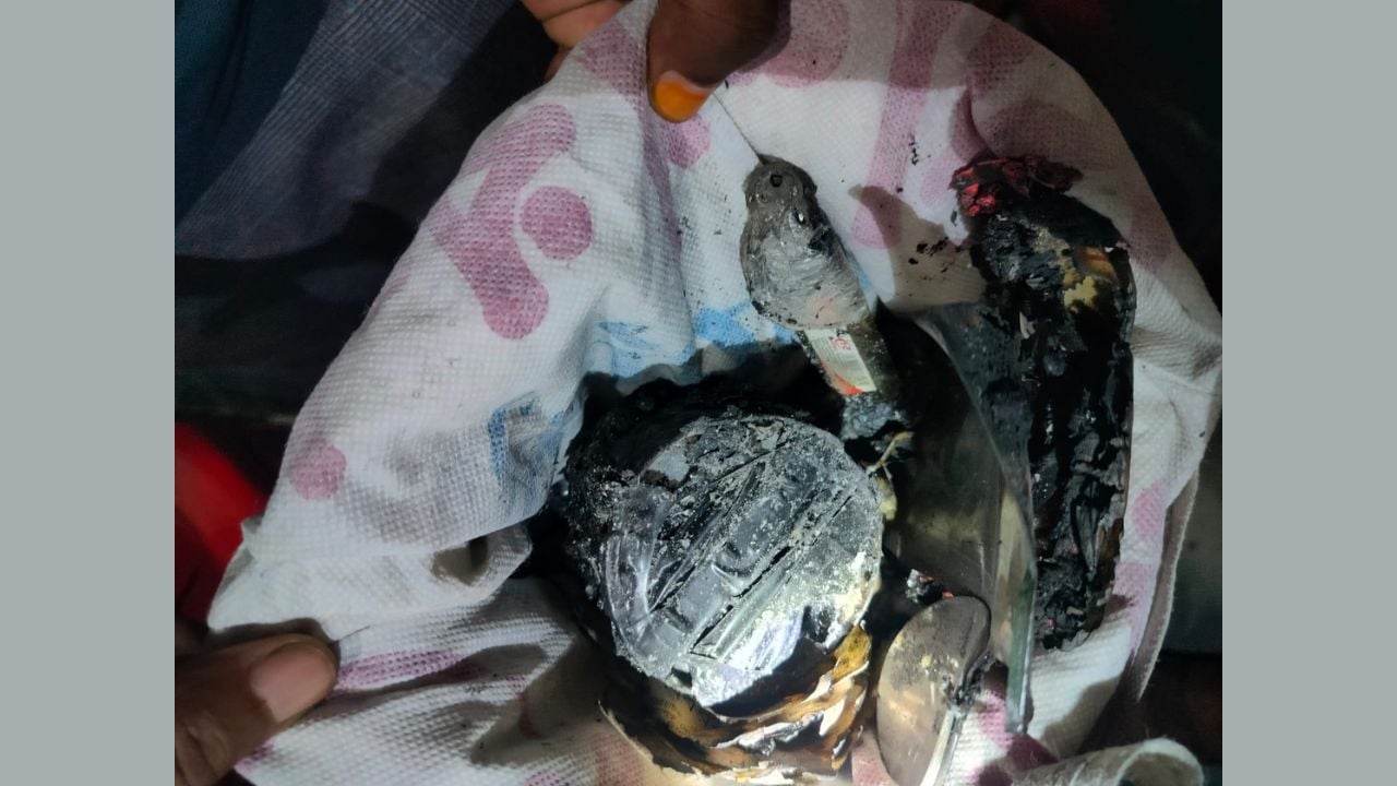 সাতক্ষীরায় বিএনপির দলীয় কার্যালয়ে ককটেল বিস্ফোরণ