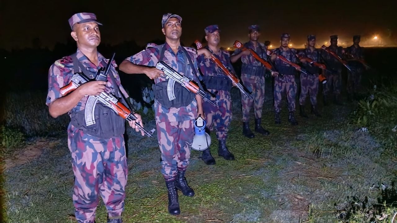 লালমনিরহাট সীমান্তে বিএসএফের পুশইনের চেষ্টা ব্যর্থ, সতর্ক অবস্থানে বিজিবি