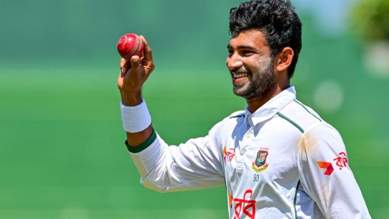 ক্রিকেটার নাঈমকে হেনস্তার ঘটনায় ২ পুলিশ প্রত্যাহার
