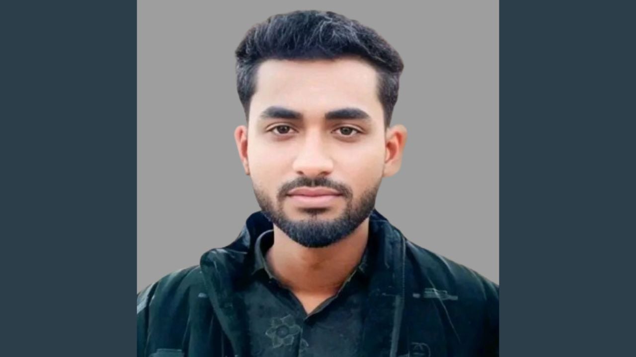 ওরা আমার ছেলেটাকে এভাবে মারতে পারল?