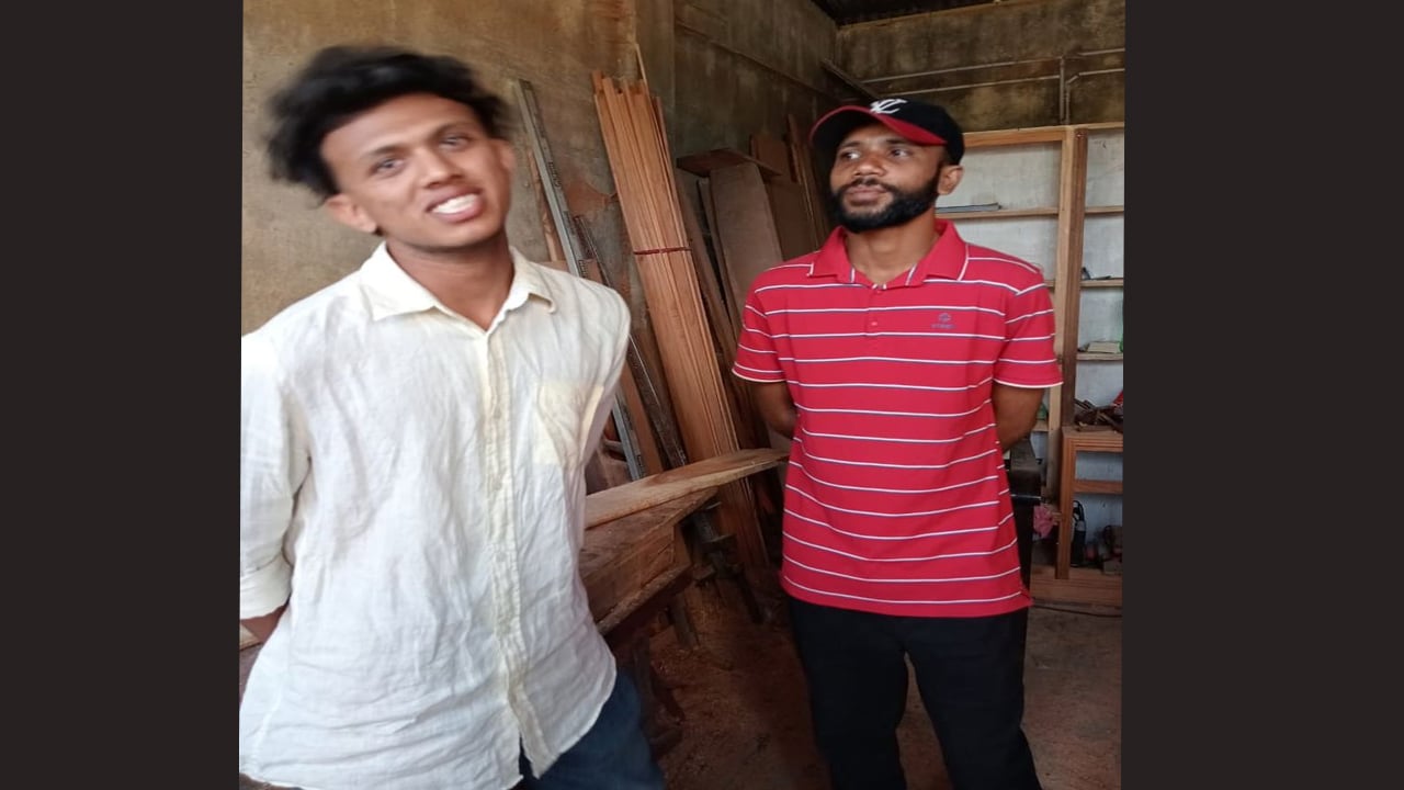 চাঁদাবাজির অভিযোগে বৈষম্যবিরোধী দু্ই ছাত্রনেতা আটক