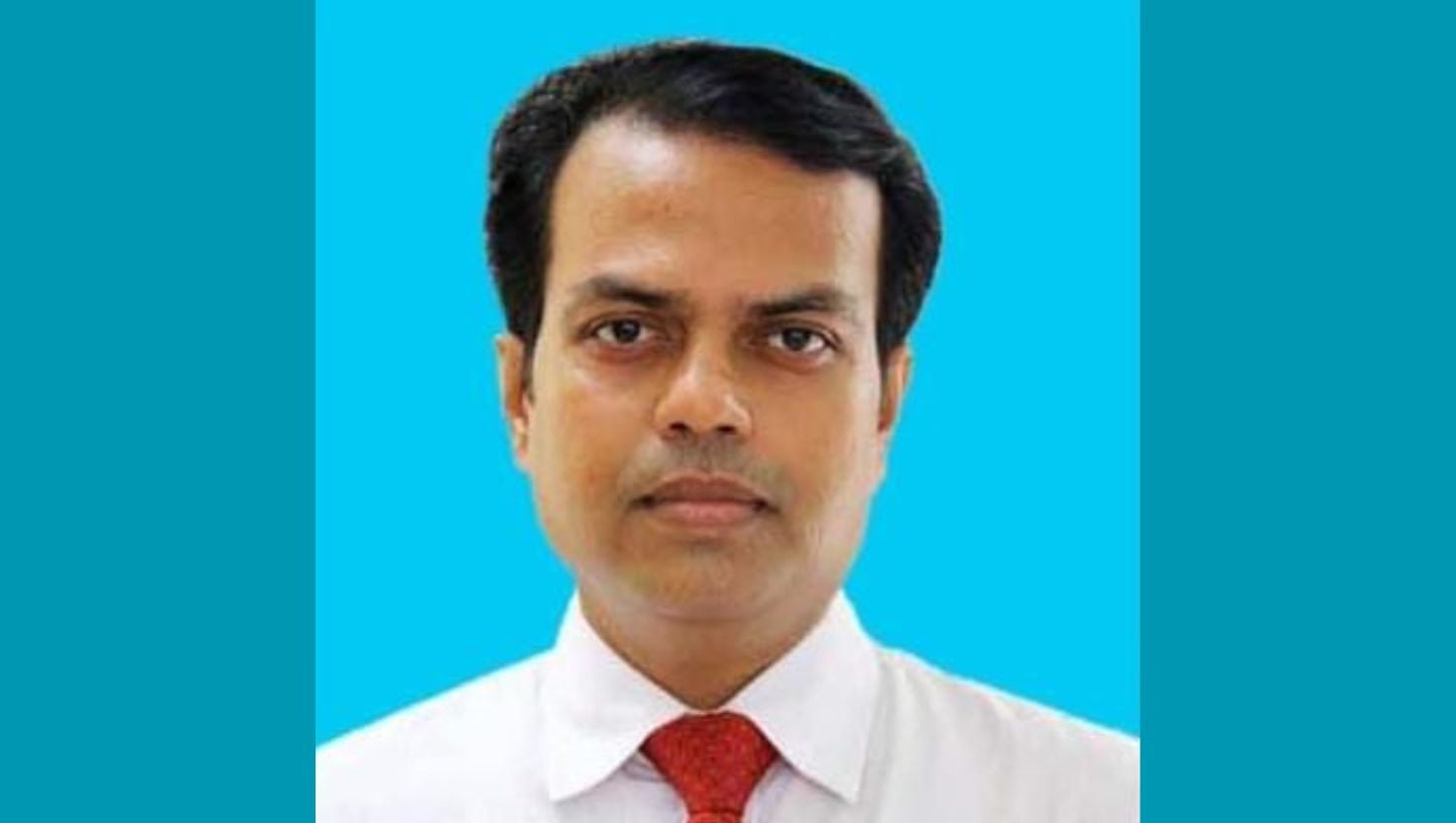 বরিশালের ডিসির দুর্নীতি ফাঁস করার সন্দেহে বদলি ডজনখানেক