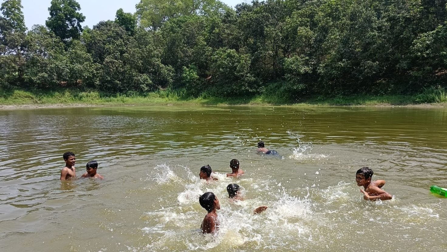 তাপদাহে পুড়ছে চুয়াডাঙ্গা, তাপমাত্রা ৩৬.৮ ডিগ্রি