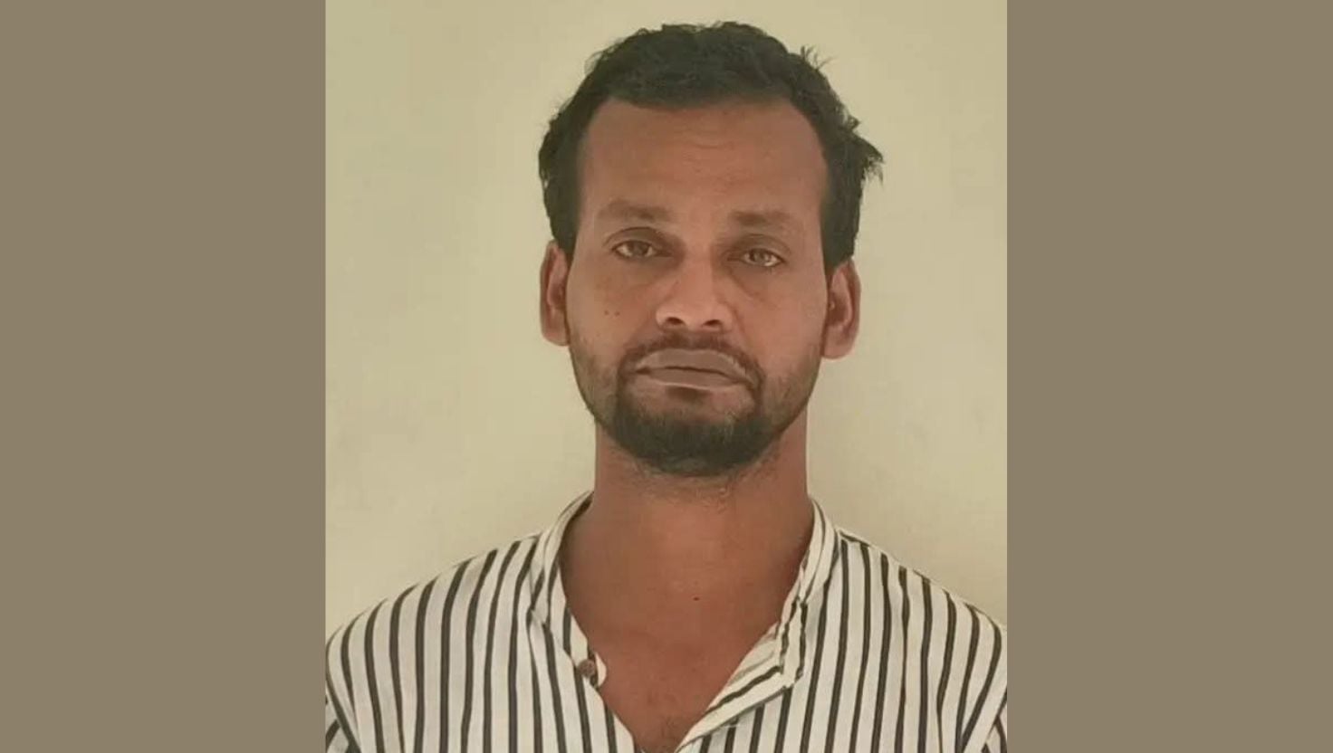 চাঁদাবাজির অভিযোগে স্বেচ্ছাসেবক দল সেক্রেটারি গ্রেপ্তার