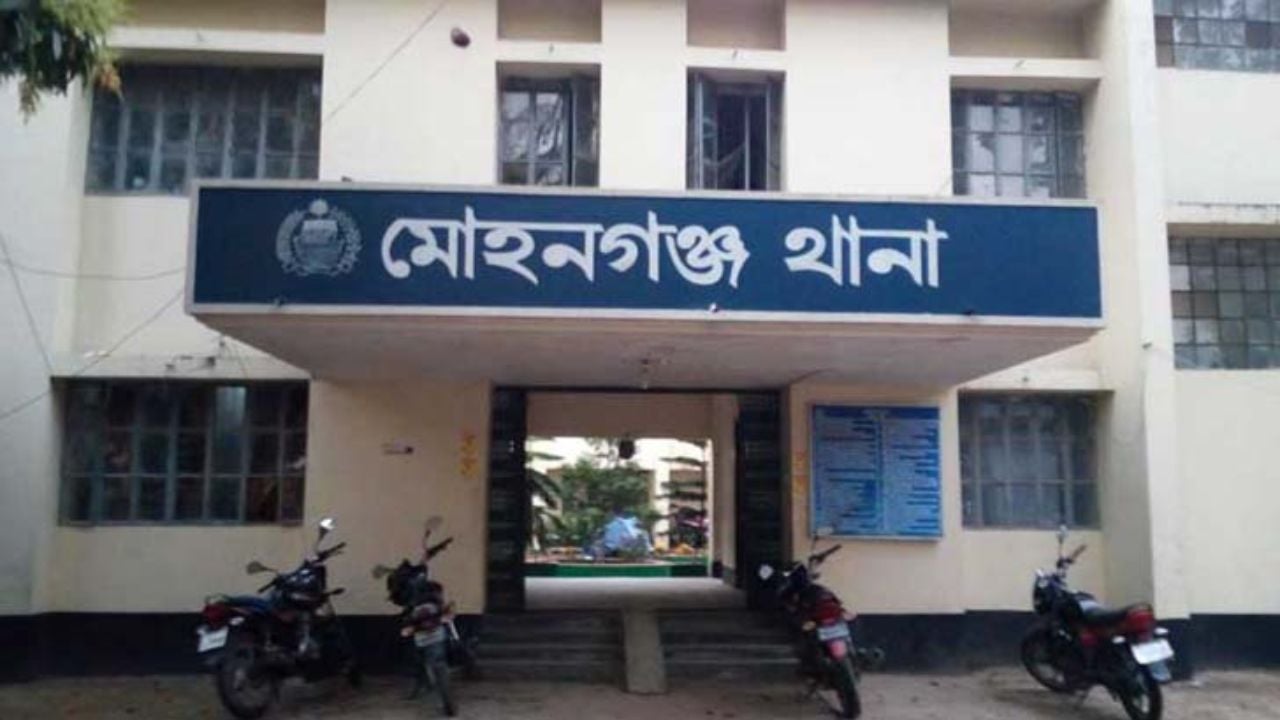 নেত্রকোণায় গোসলে নেমে পুকুরে ডুবে দুই বোনের মৃত্যু