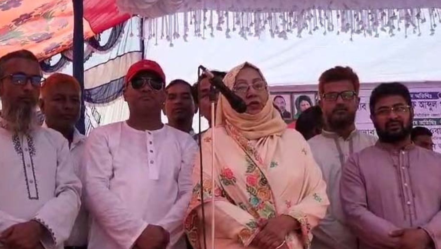 আমাকে অন্ধকারে রেখে অন্যায় কাজ করাবেন না: এমপি বিলকিস ইসলাম