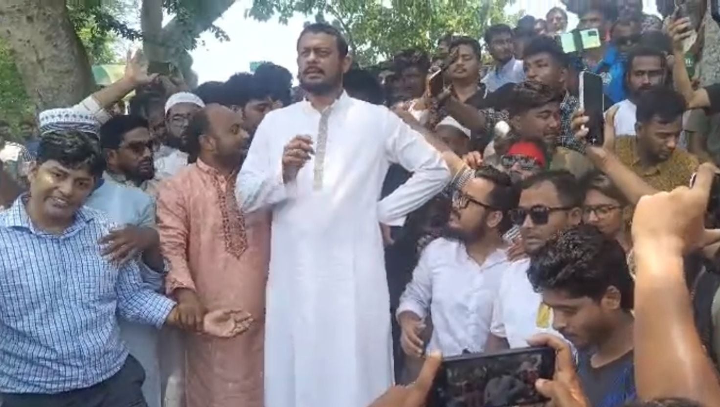 সীমান্তের মানুষের নিরাপত্তা নিশ্চিত করতে হবে: নাসীরুদ্দীন পাটওয়ারী