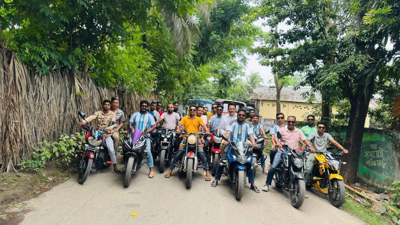 কাউখালীতে বিএনপির অবস্থান কর্মসূচি