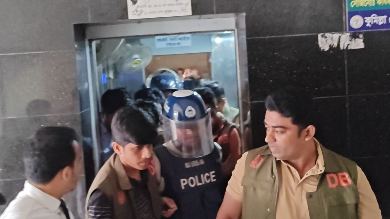 বহিষ্কৃত শিবির নেতা জিসান রিমান্ড শেষে ফের কারাগারে
