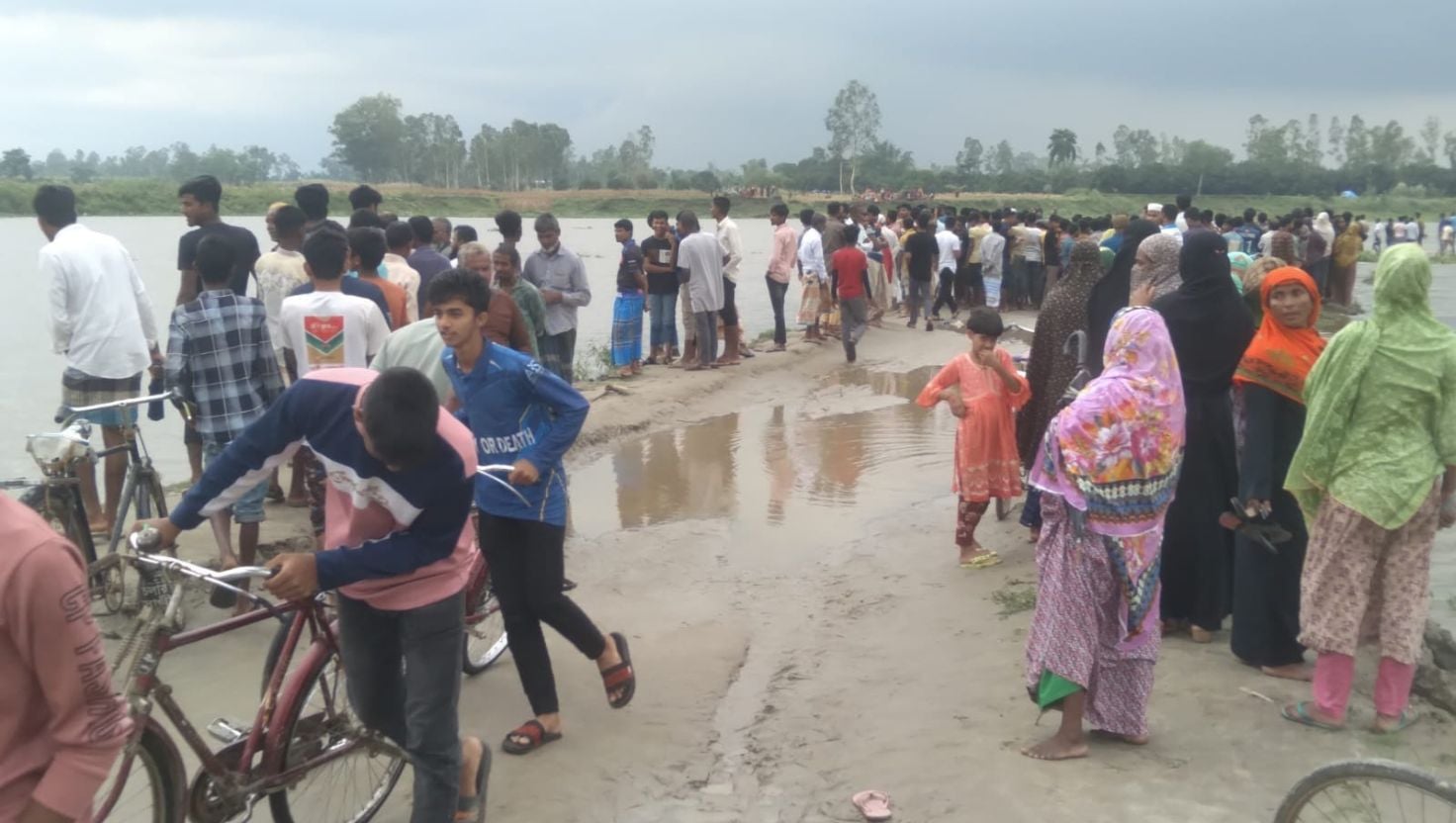 ‘অবৈধ বালুর গর্তই আমার ছেলের প্রাণ কেড়ে নিল’