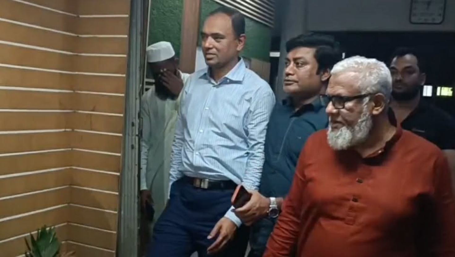 উপরের সবুজসংকেত পেয়েই ছেড়ে দেওয়া হয় বিএনপি নেতাকে