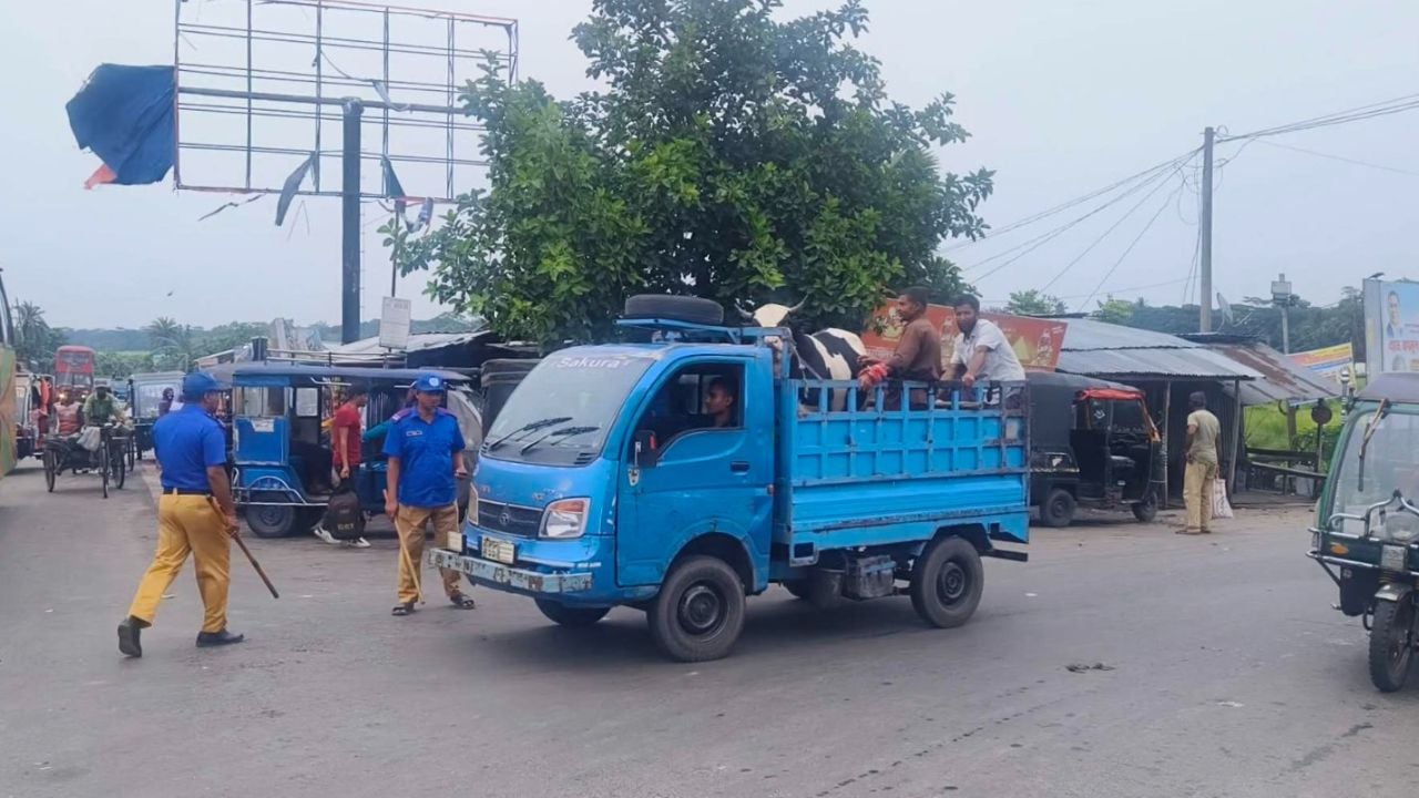ঈদযাত্রা নির্বিঘ্ন রাখতে বাবুগঞ্জে প্রশাসনের বিশেষ উদ্যোগ