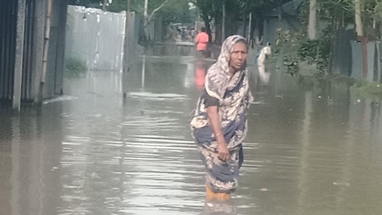 গঙ্গাচড়ায় তিস্তার ঢলে পানিবন্দি সাড়ে ৪ হাজার পরিবার