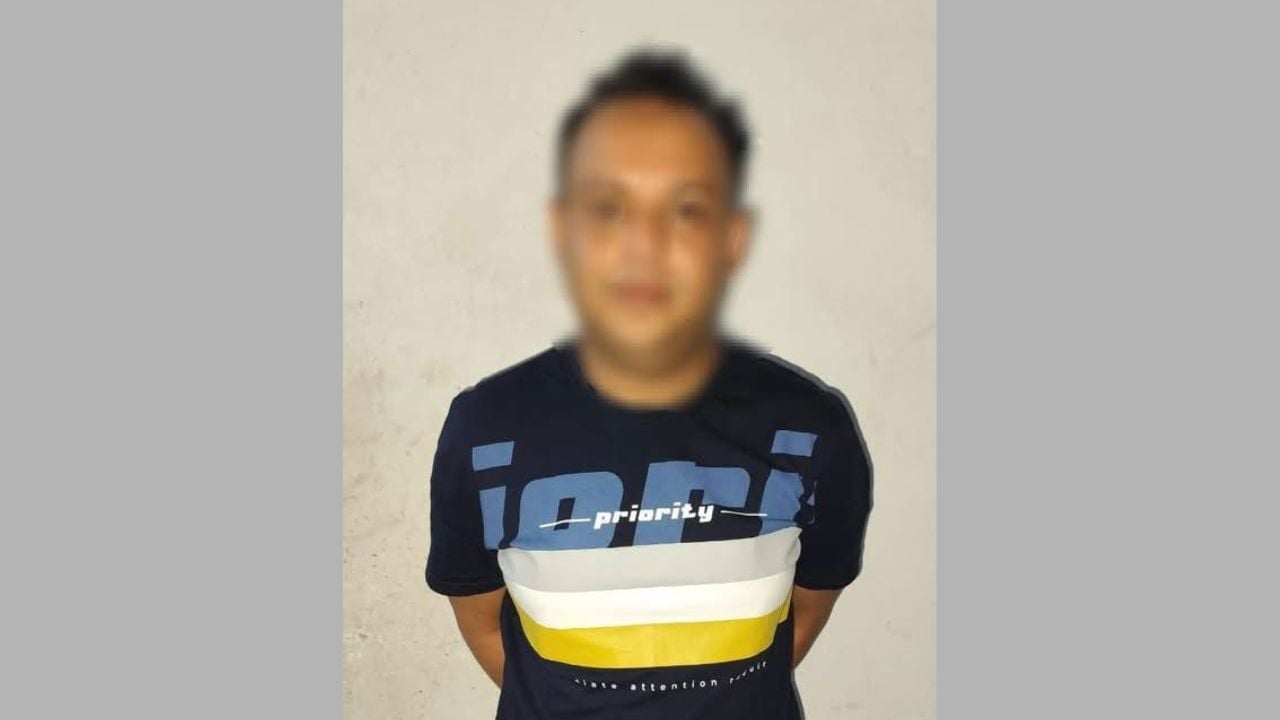 এসএমপির হাতে আটক ডিএমপির নকল পুলিশ কর্মকর্তা