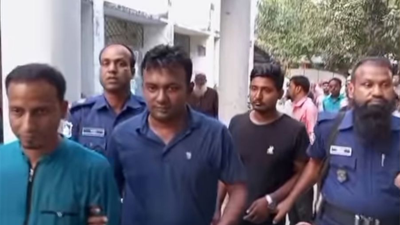 জাল দলিল তৈরি করে জমি বিক্রি, আটক ৪