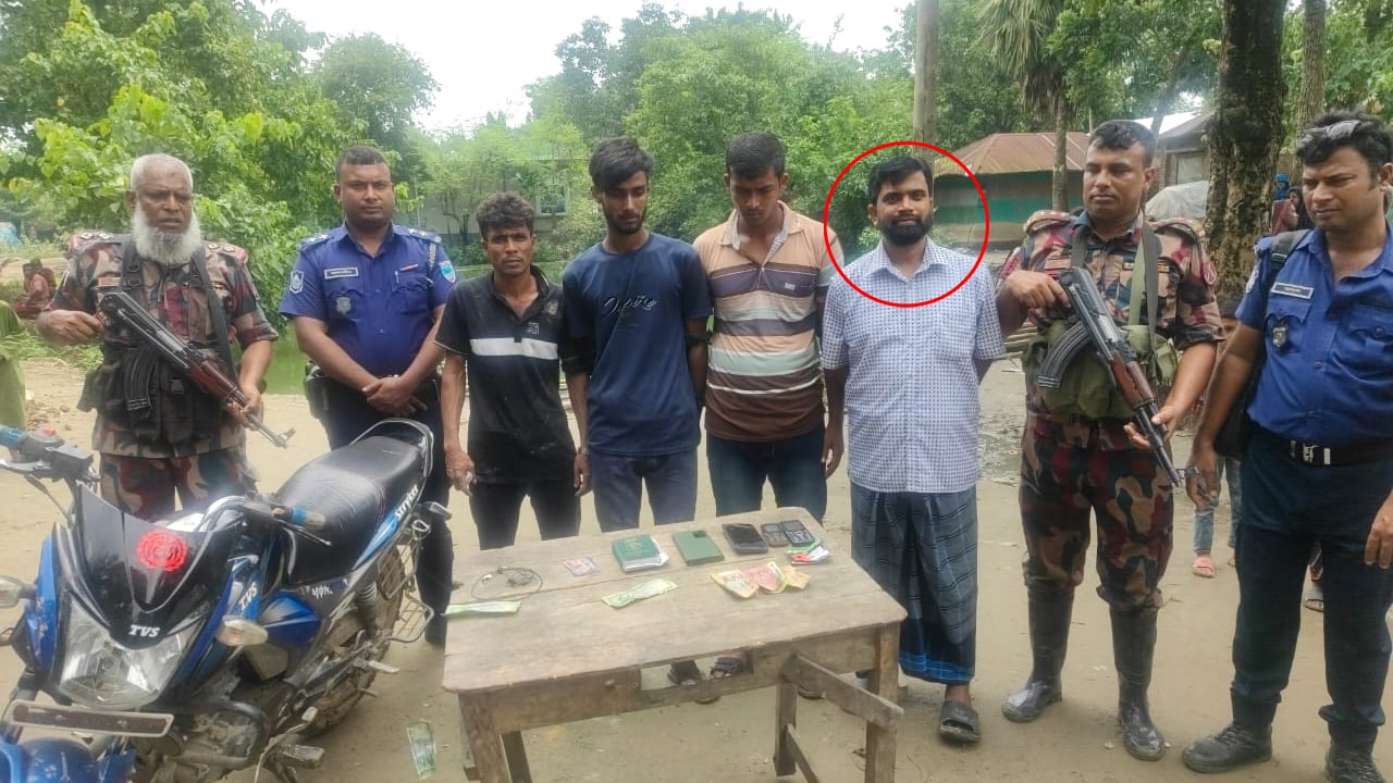 ভারতে পালাতে গিয়ে ঢাকা দক্ষিণ আ'লীগের দপ্তর সম্পাদক আটক