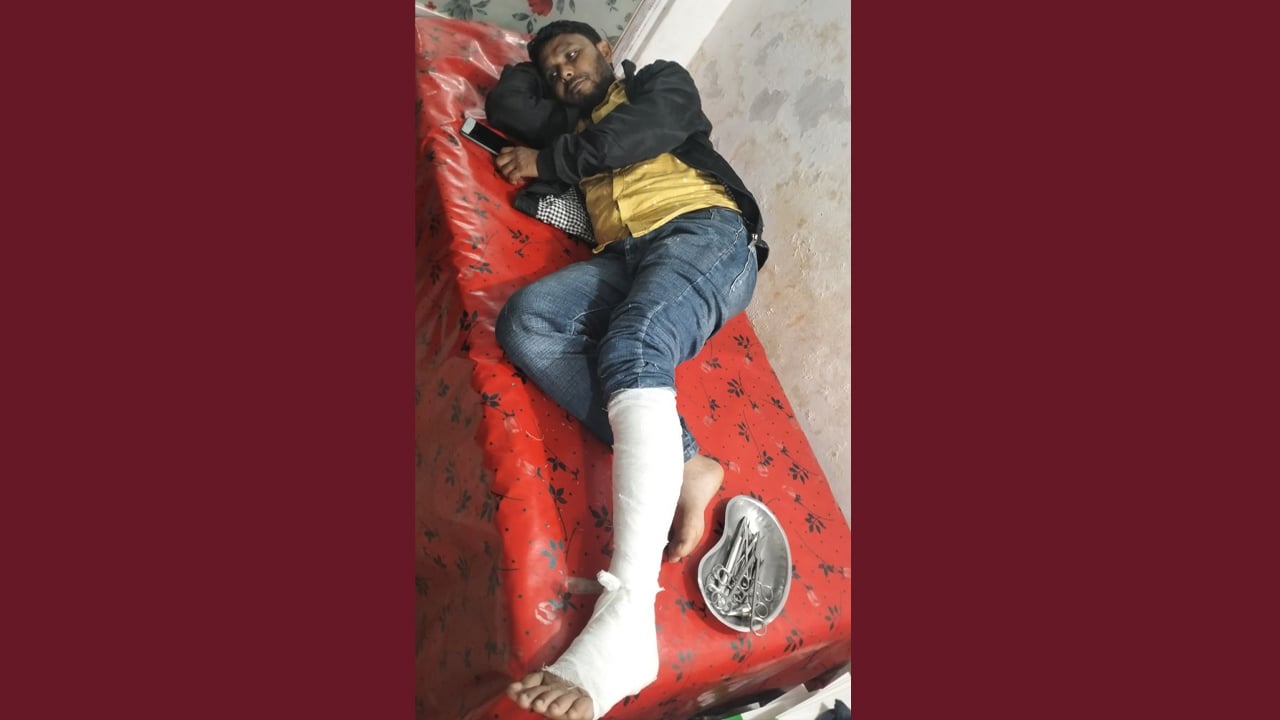 বিএনপি নেতা স্বপনের হামলায় আহত ৪ সাংবাদিক