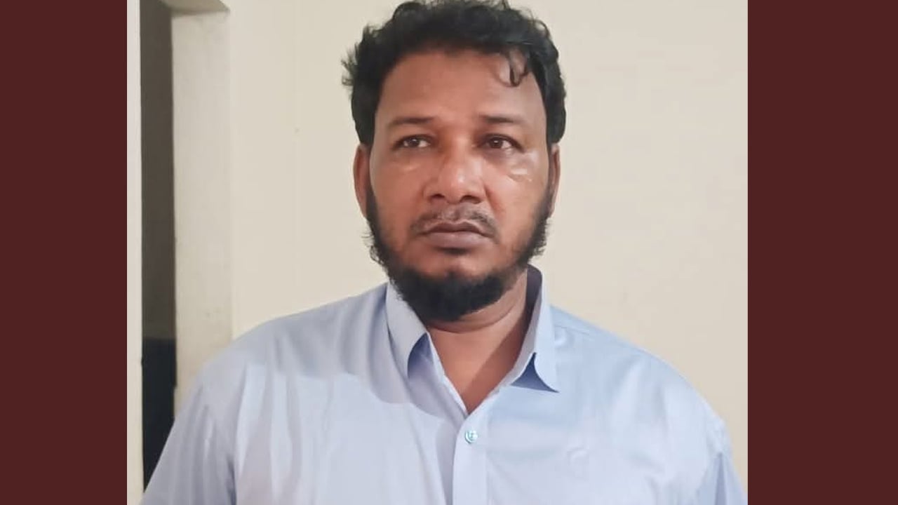 ফ্যাসিবাদ বিরোধী আন্দোলনে হামলাকারী ইউপি সদস্য গ্রেপ্তার