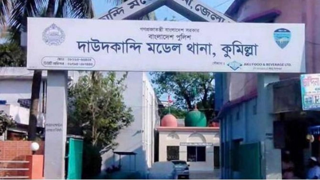 আইন-শৃঙ্খলা রক্ষাকারী পরিচয়ে মহাসড়কে গরুবাহী ট্রাক ছিনতাই