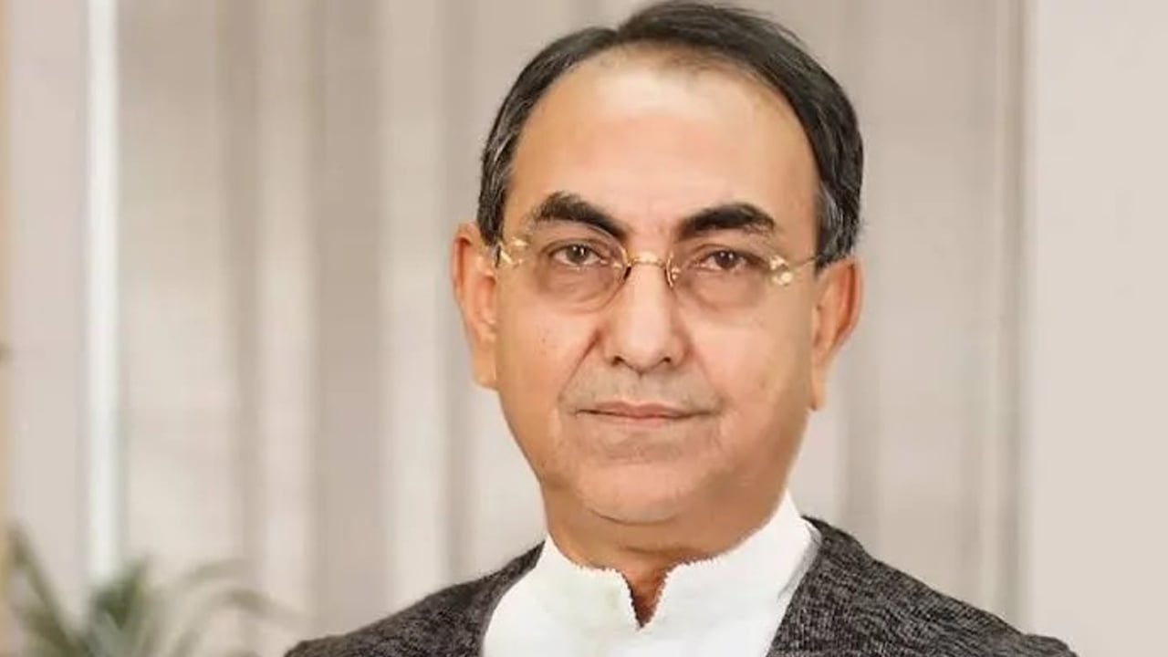 অসুস্থ মায়ের পাশে থাকতে না পারার যন্ত্রণা কেবল সন্তানই বোঝে: মির্জা আব্বাস